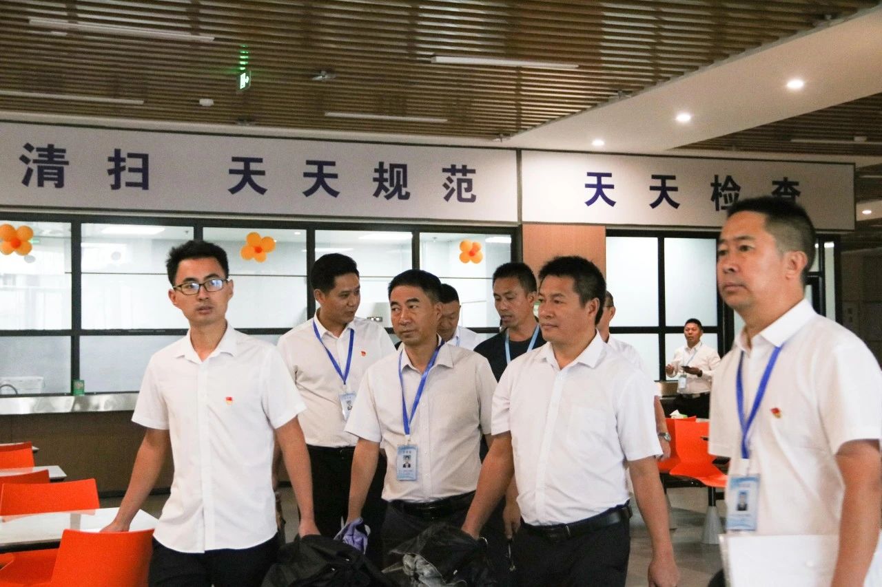 “乘风计划”学员深入beat365唯一官方网站 交流指导